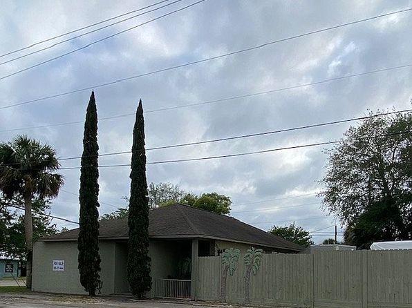 324 Long Ave