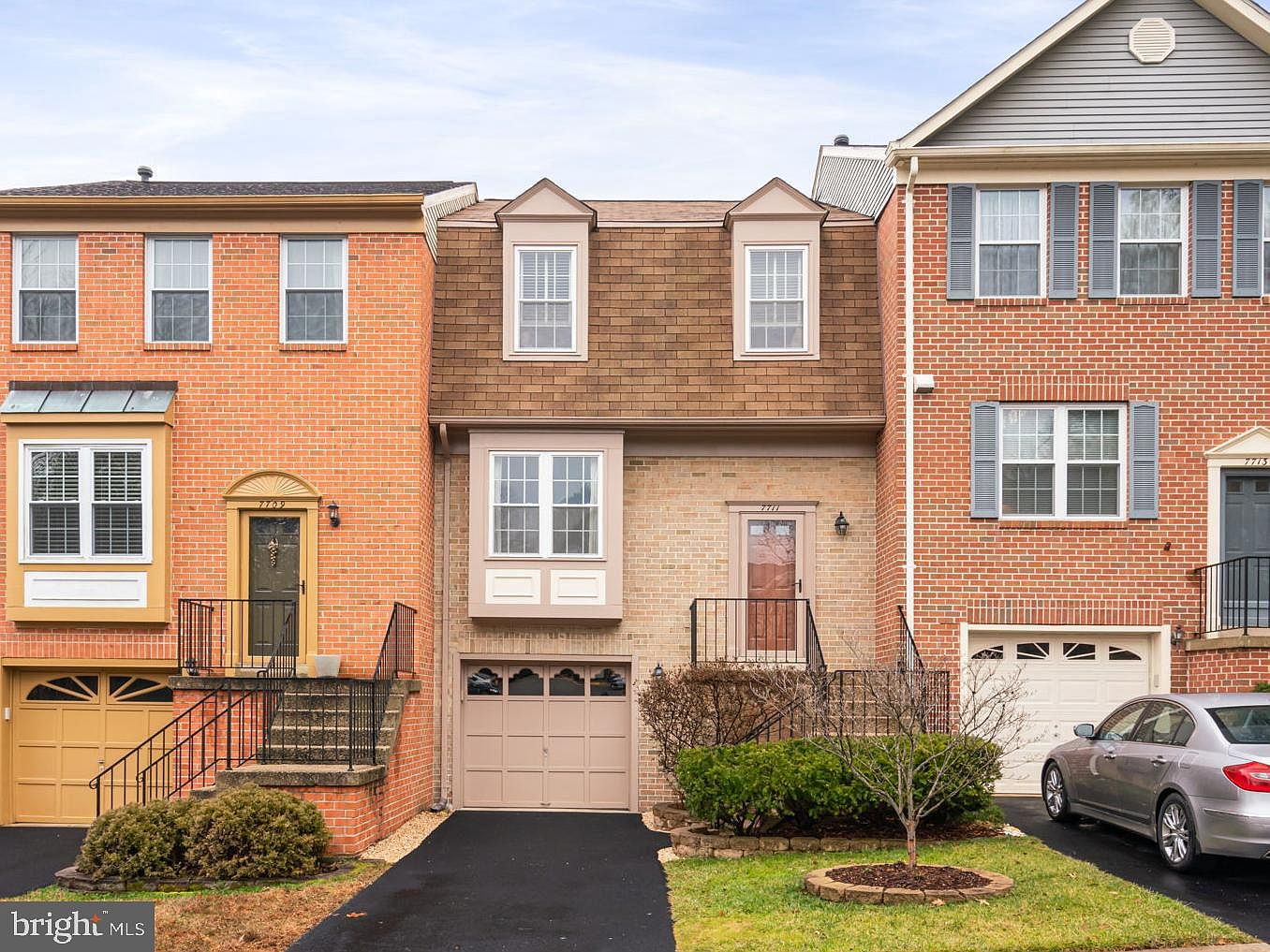 7711 Solomon Seal Dr, Springfield, VA 22152 Zillow