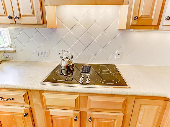3rd image of 6119 Dunmoor Valley Ct #12
