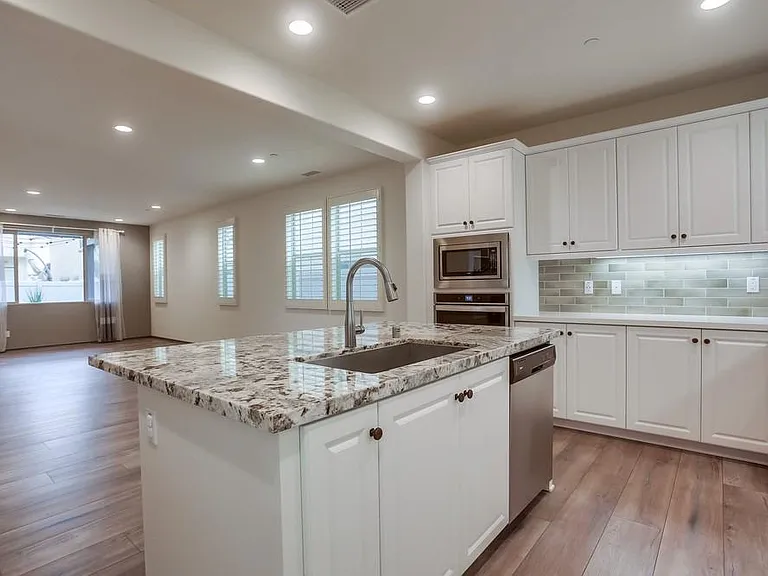 693 Gemstone Dr — Photo 11