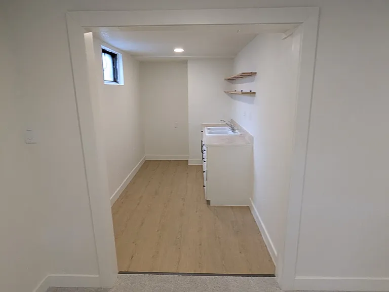 7070 Beacon Way — Photo 41