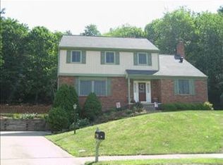 101 Rippling Brook Dr, Sewickley, PA 15143