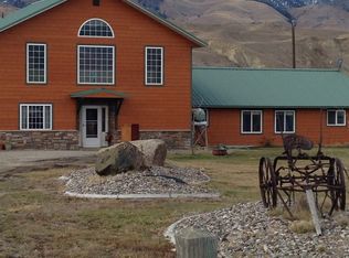 28 Wagon Wheel Rd, Salmon, ID 83467