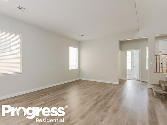5th image of 10848 Scotch Rose St