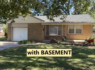 2246 S Ridgewood Dr, Wichita, KS 67218