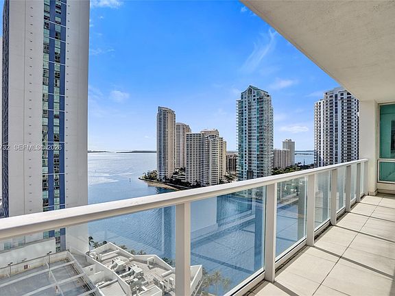 4th image of 300 S Biscayne Blvd #T-1816