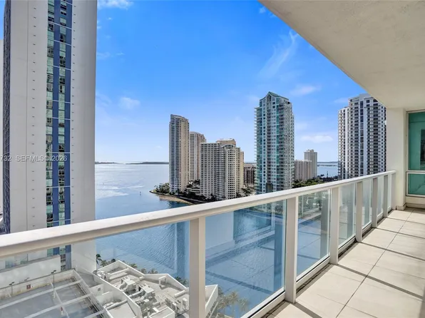 300 S Biscayne Blvd #T-1816, Miami, FL 33131