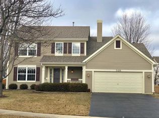 3128 Stratton Ln, Aurora, IL 60502