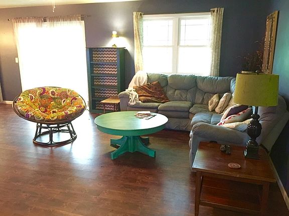 5th image of 302 Noah Ln