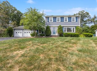 751 Rustic Ln, Cheshire, CT 06410