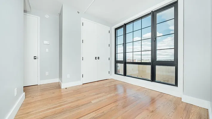 Rented by Nooklyn NYC LLC | media 68