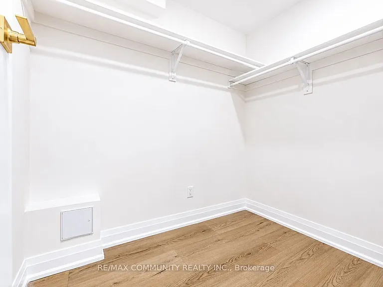 8 Capstan Ct #BASEMENT — Photo 13