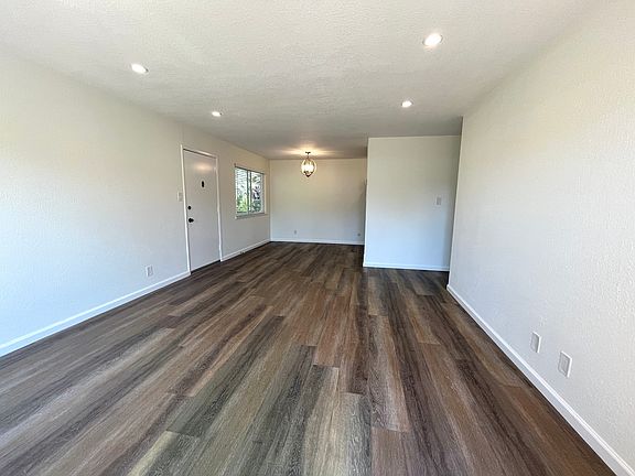 Living Room & Dining Area