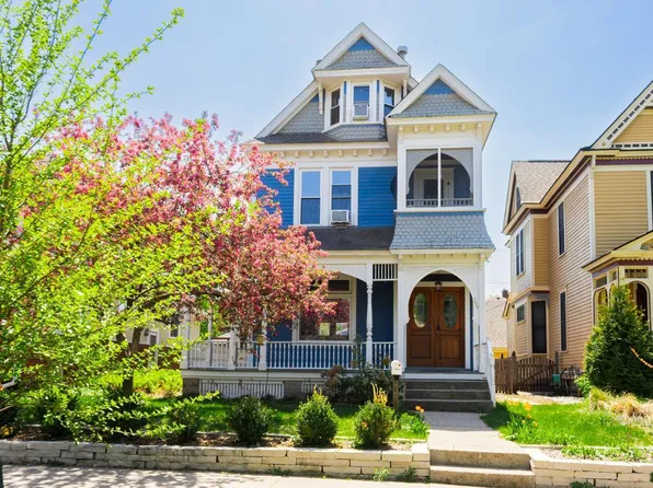 794 Laurel Ave, Saint Paul, MN 55104