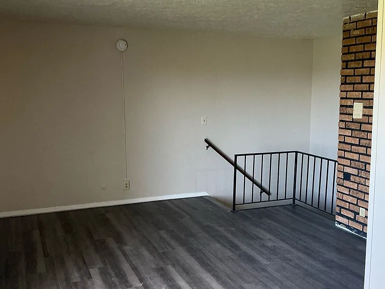 3119 W Willow Knolls Rd #32B — Photo 2