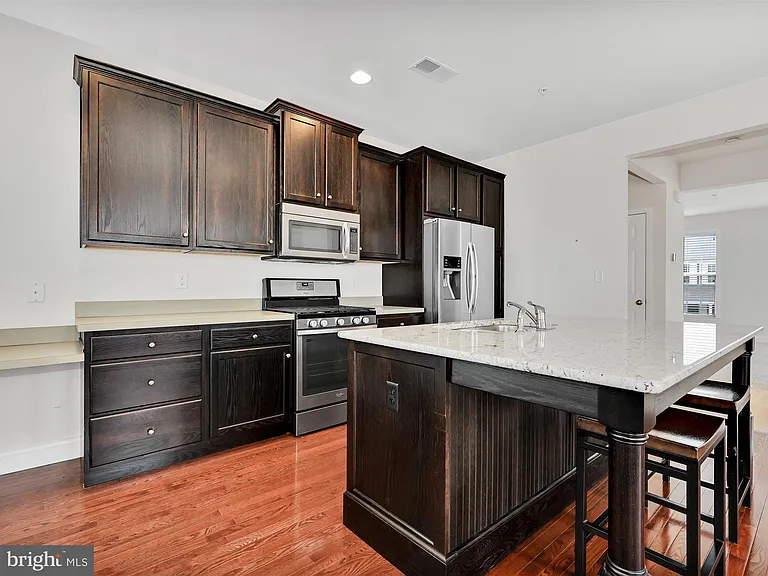 147 Putnam Way — Photo 18