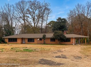81 Henry Cox Rd, Monticello, MS 39654