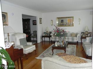 305 Lourdes Dr, Fort Washington, MD 20744