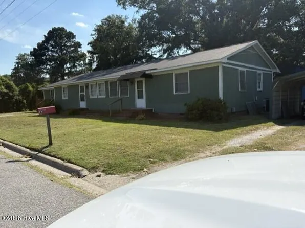 300 Cemetery Road, Greenville, NC 27858