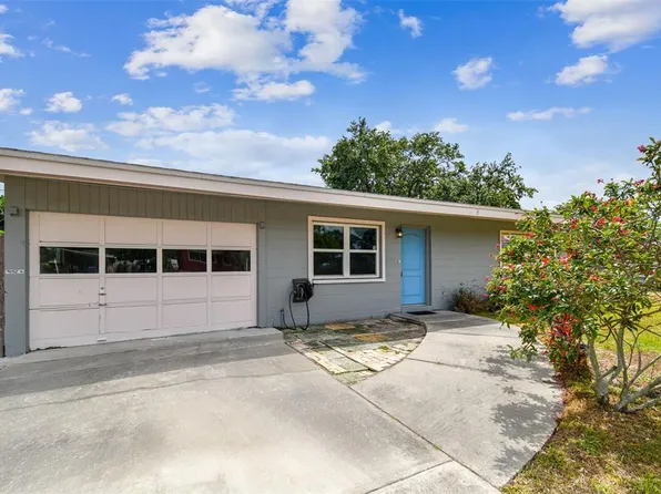 8528 Iris Ave, Seminole, FL 33777