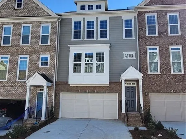 1049 Caruso Dr, Buford, GA 30518