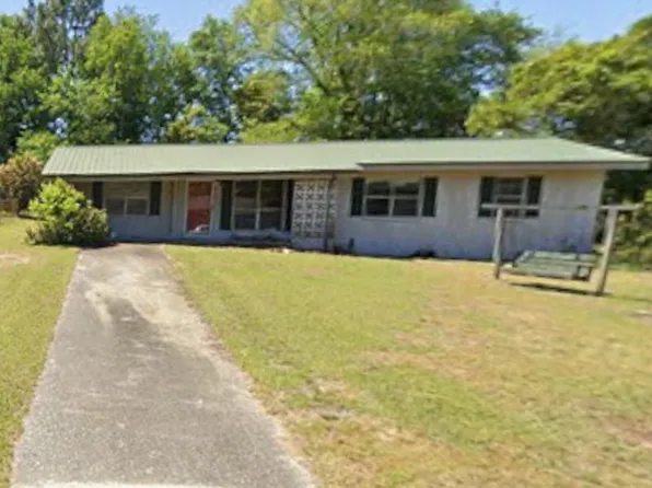 113 Lakeview Dr, East Dublin, GA 31027