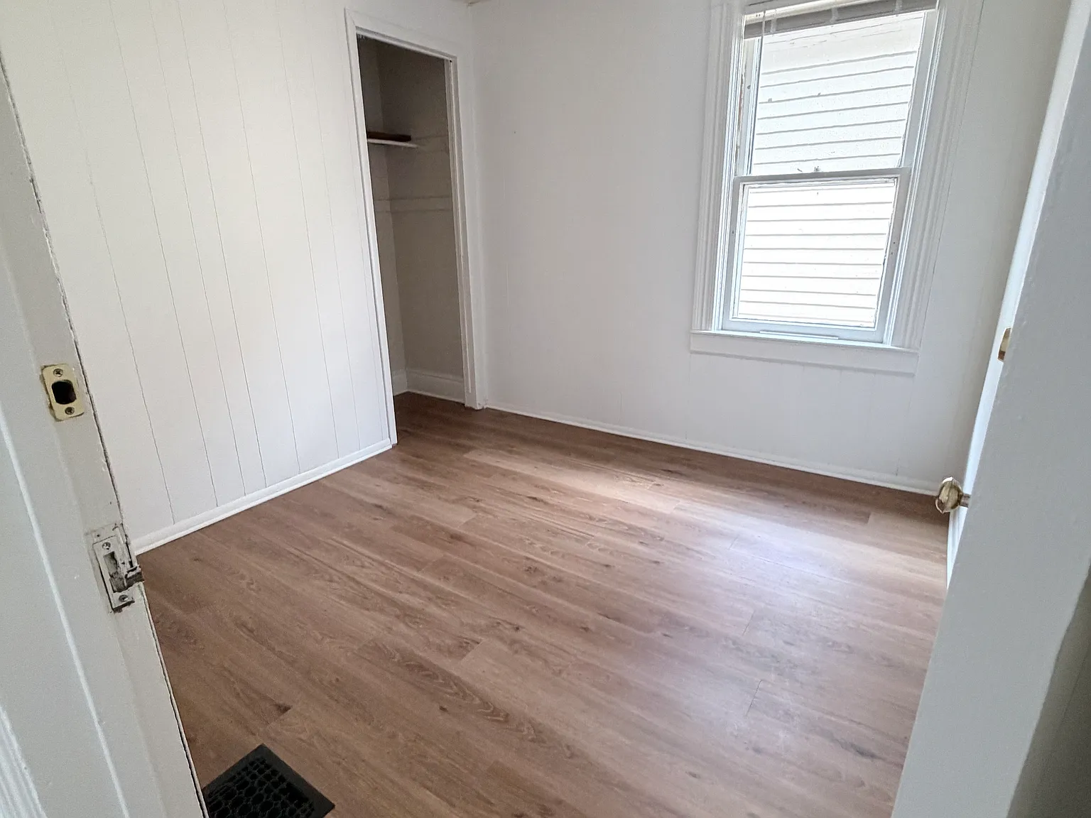 145 Peter St — Photo 4