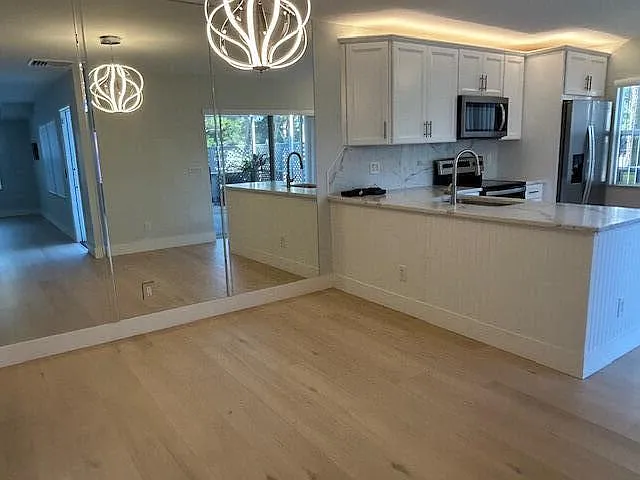 2807 SW Lakemont Pl #1 — Photo 7