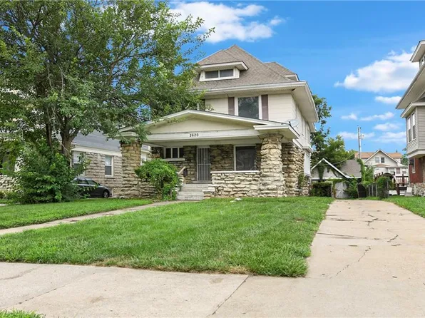 2620 Victor St, Kansas City, MO 64130
