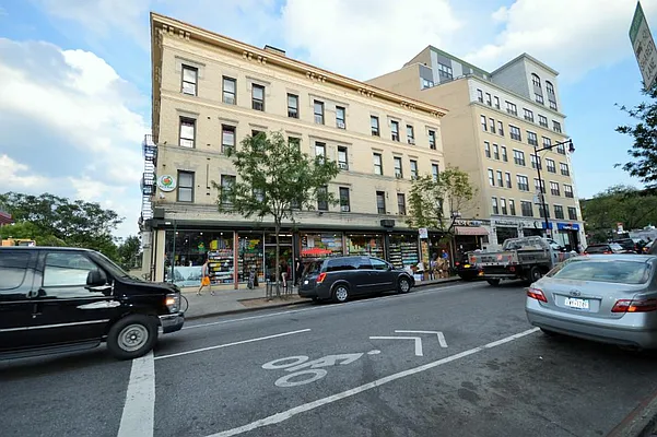 Rented by Duscany Financial Group | media 10