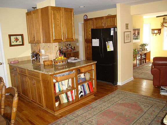 View of Kitchen from Eat in area