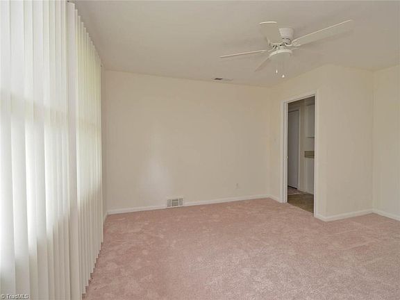 2nd image of 2110 Hardie Ct