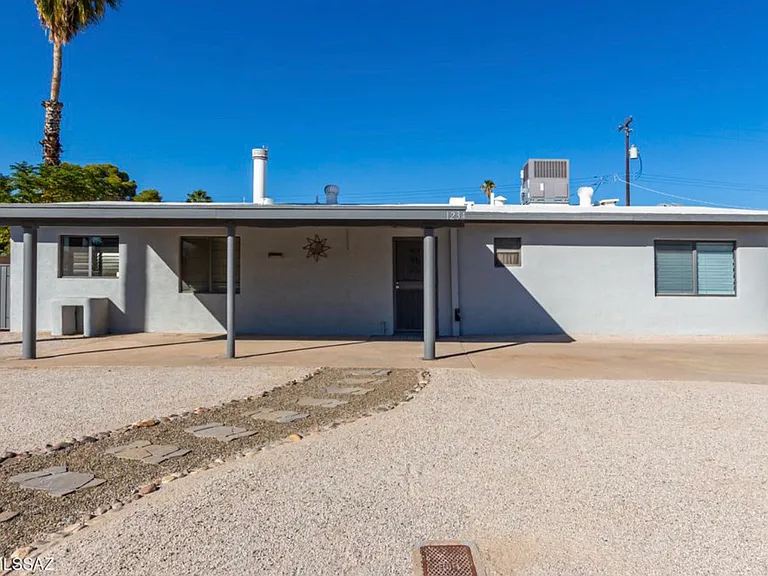 W Mohave Rd — Photo 1