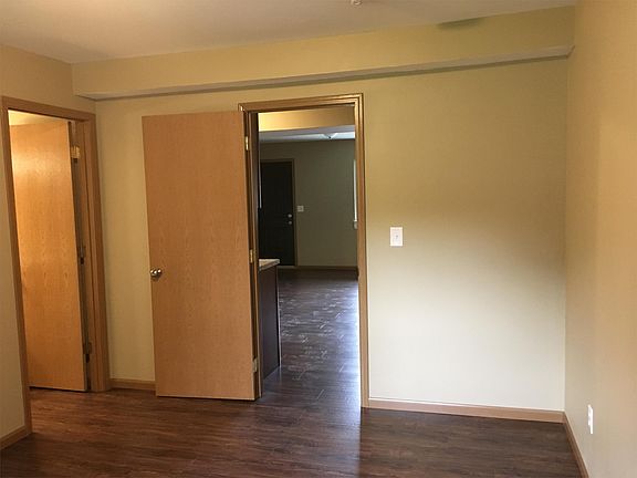 5th image of 2619 Sierra Dr #1