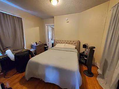222 Logan Ave N #3 — Photo 10