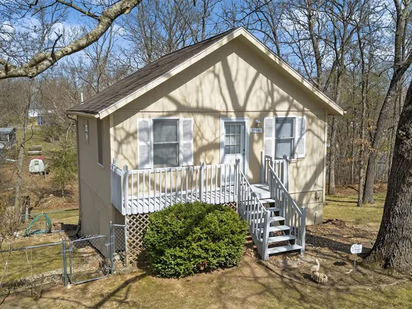 29846 Vixen Ave, Warsaw, MO 65355