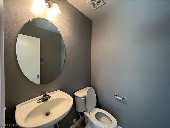 5th image of 7206 American Pride St