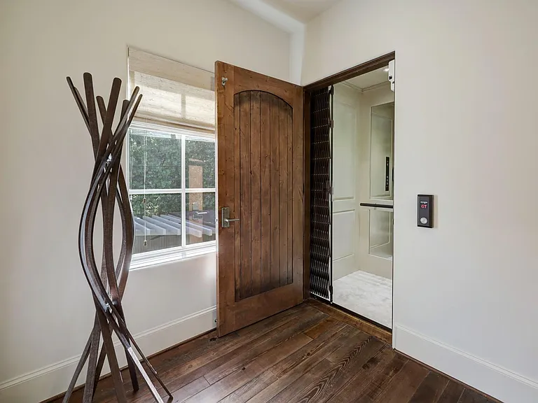 5610 Lynbrook Dr — Photo 25