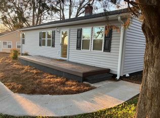 208 Wall Rd, Boiling Springs, SC 29316