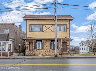 118-120 N Main St, Taylor, PA 18517