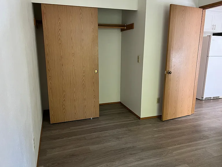 4550 7th Ave NE #103 — Photo 6