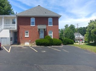 325 Adams St, Saint Charles, MO 63301