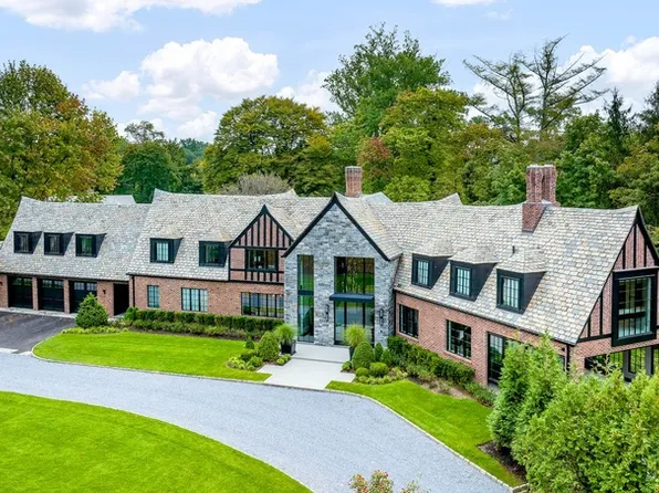 64 Cushman Rd, Scarsdale, NY 10583