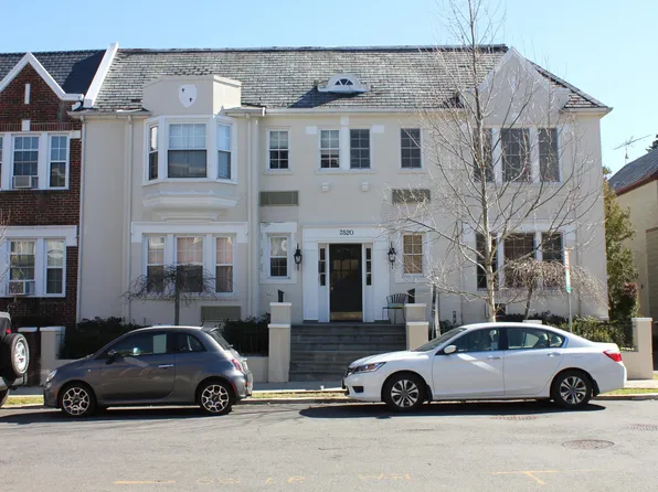 3520 W Pl NW #L12, Washington, DC 20007