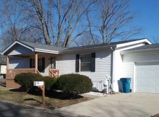 1550 Hanna Dr, Belleville, IL 62226