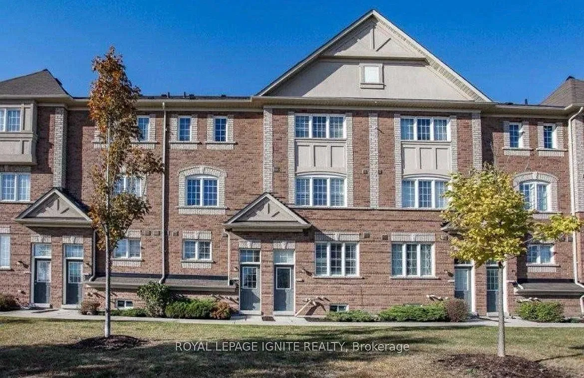 3 bed, $2,850 — Photo 1