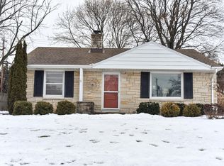 9643 W Center St, Milwaukee, WI 53222