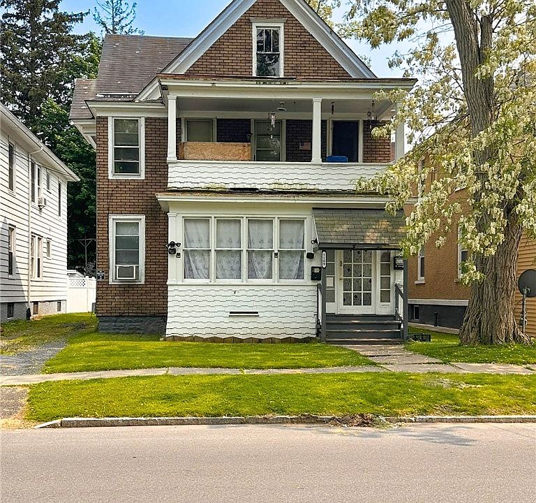 1st image of 1109 York St