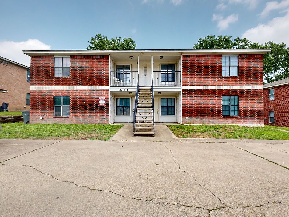 1st image of 2319 Terrace Dr APT D