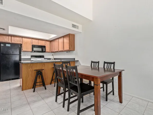 609 E MESQUITE Circle #D133, Tempe, AZ 85288